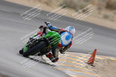 media/Dec-17-2022-SoCal Trackdays (Sat) [[224abd9271]]/Turn 10 Backside (120pm)/